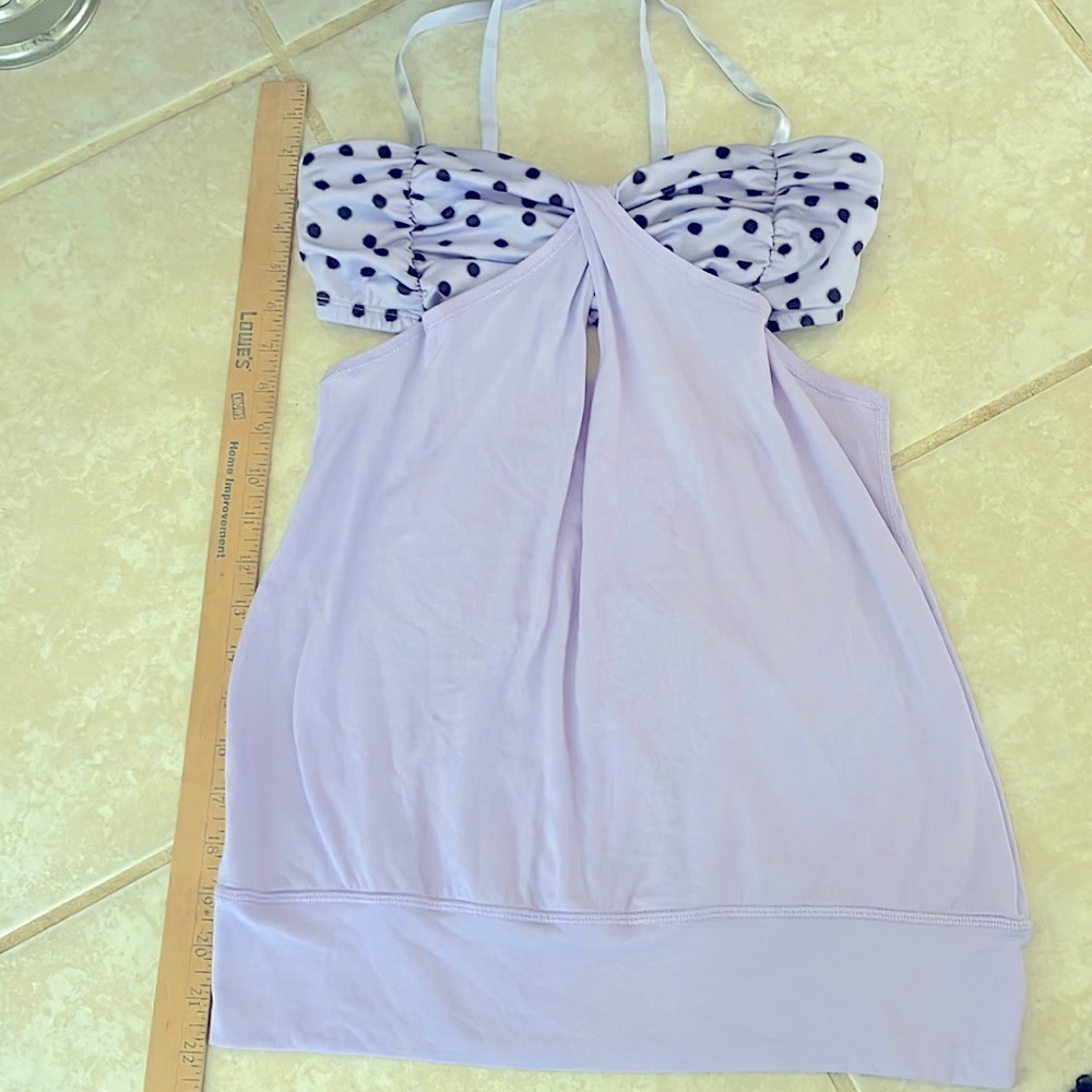Authentic Lululemon Lavender/Black Polka Dot top Womens Size 4